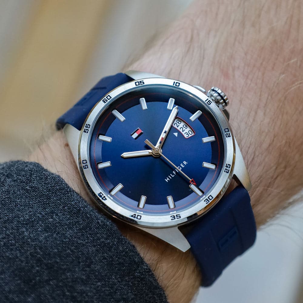 Tommy Hilfiger Blue Dial & Silicone Strap Men Watch 1791982
