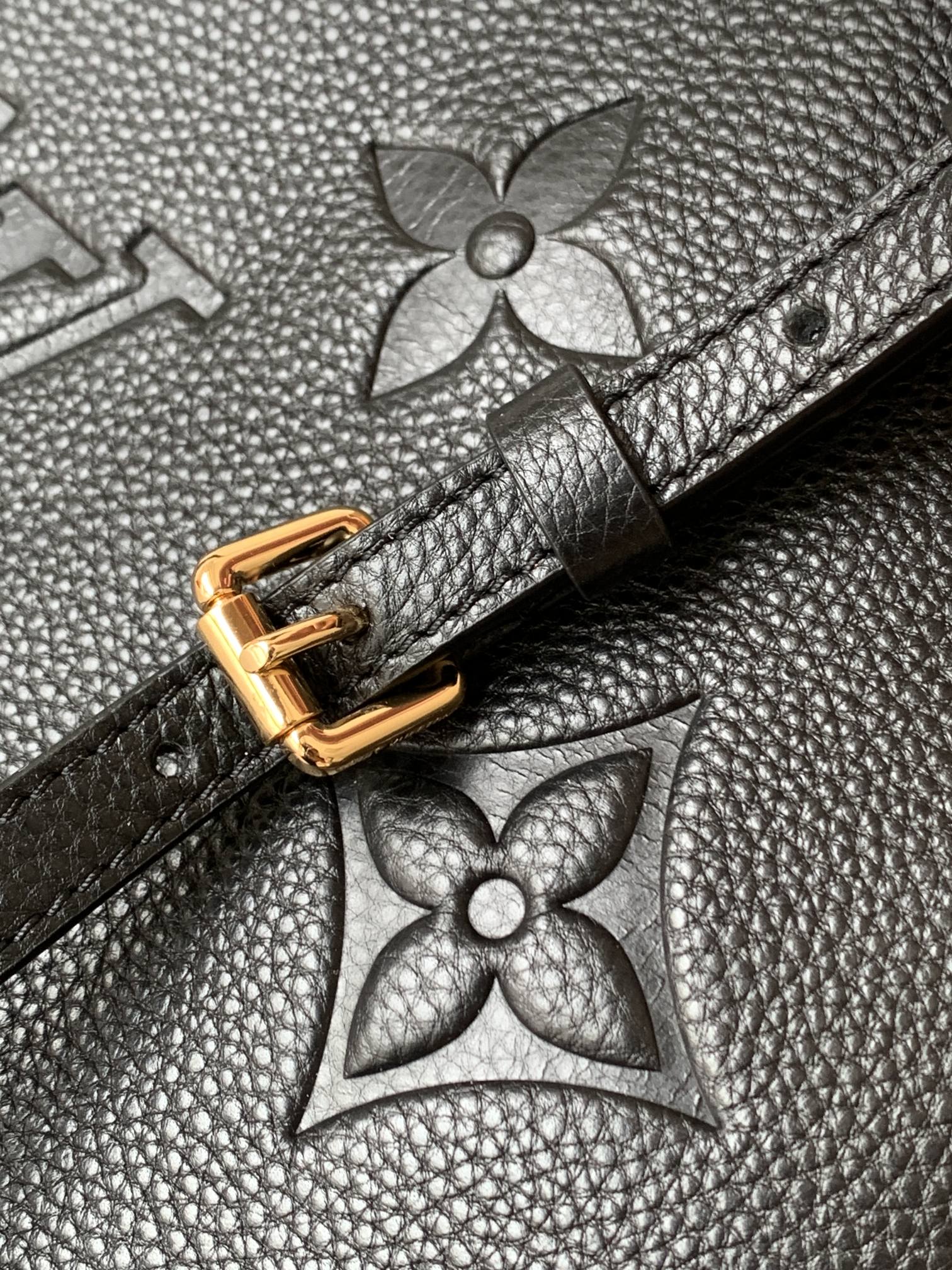 LV Petit Palais Bag Black Cowhide 241137