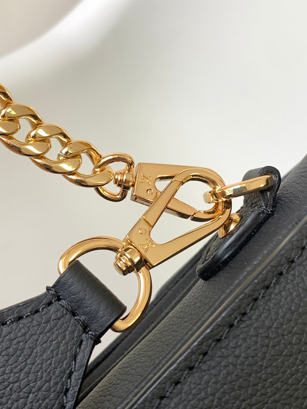 LV Oxford Bag 22cm Black Gold Cowhide 252069