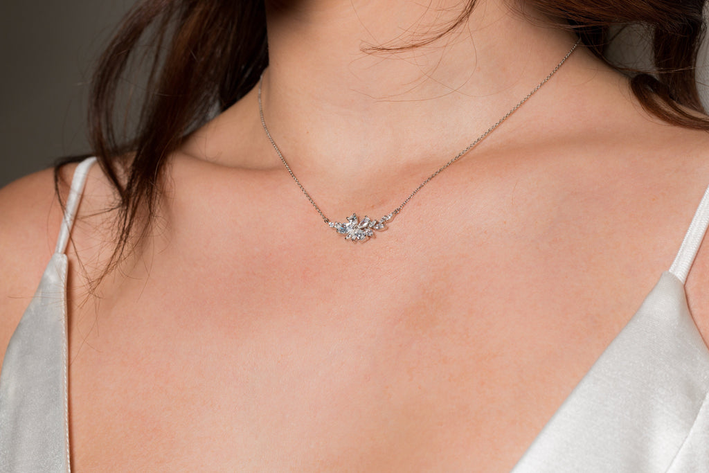 GEORGINI ICONIC BRIDAL HYACINTH NECKLACE SILVER
