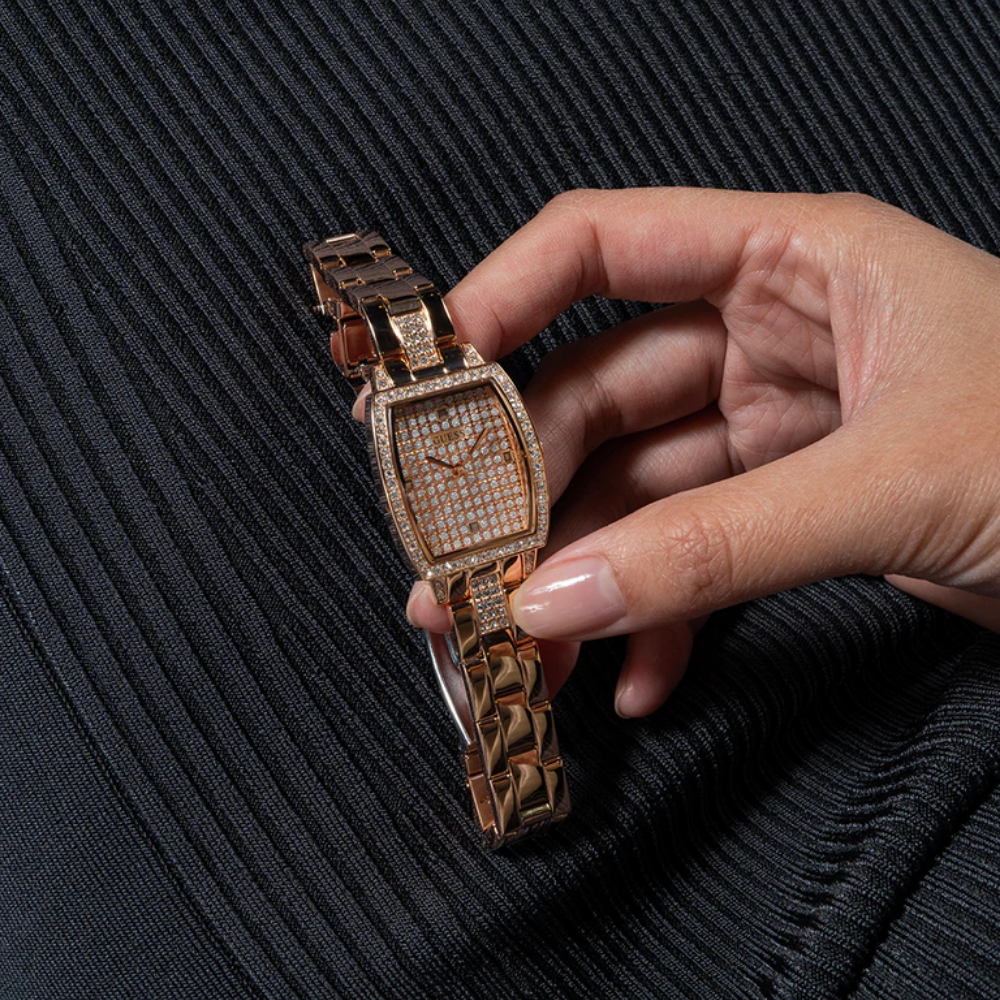 Guess Analog Rose Gold Stainless Steel Strap Women Watch GW0611L3