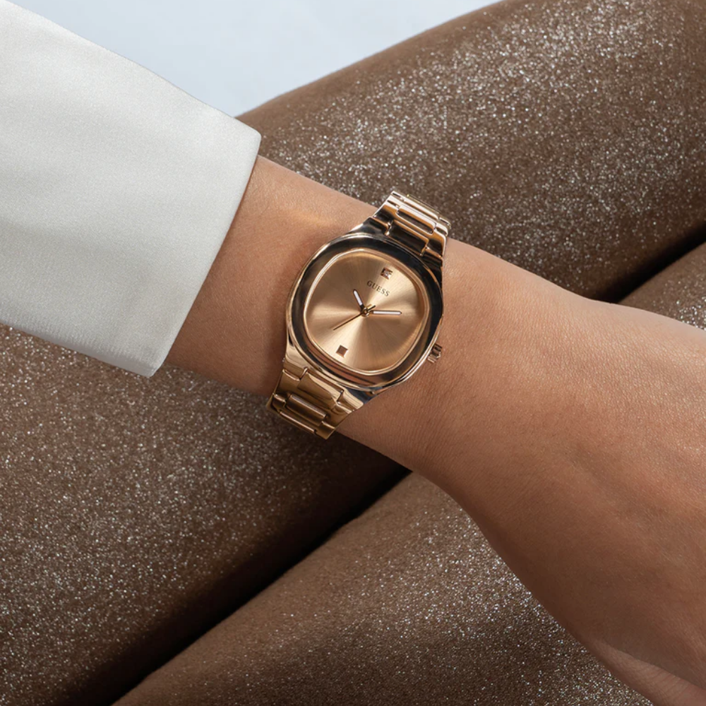 Guess Analog Rose Gold Stainless Steel Strap Women Watch GW0615L3