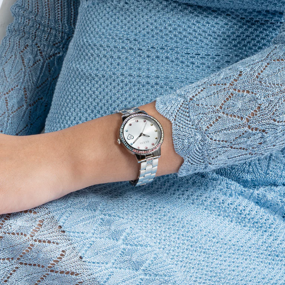 Guess Silver Dial Stainless Steel Strap Women Watch GW0657L1