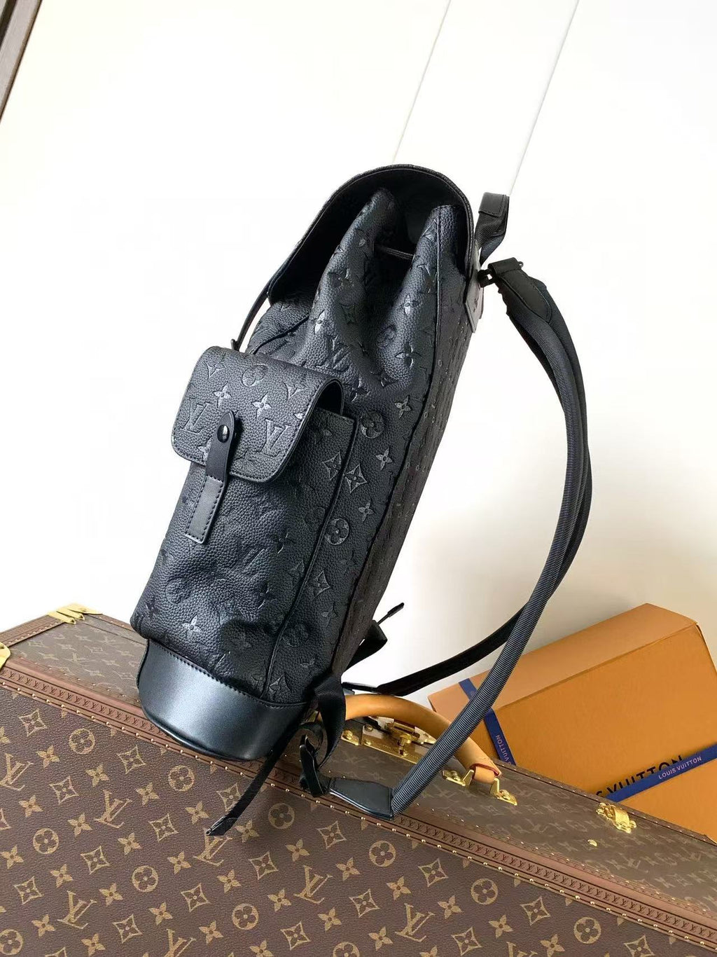 CHRISTOPHER BACKPACK 48 IN BLACK MONOGRAM CALFSKIN