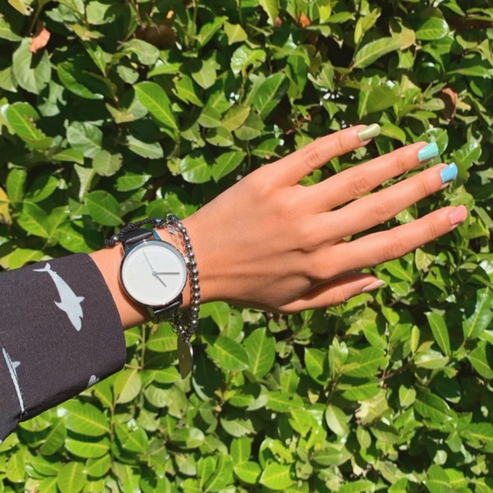 Natbyj Unpretentious White Dial Black Leather Strap Women Watch NAT0101