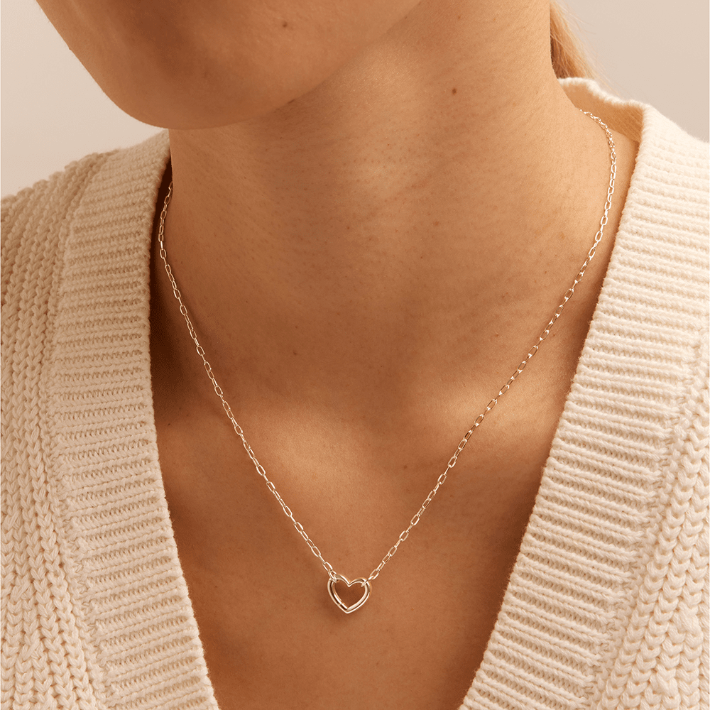 45cm Heart Clasp Paperclip Necklace in Sterling Silver