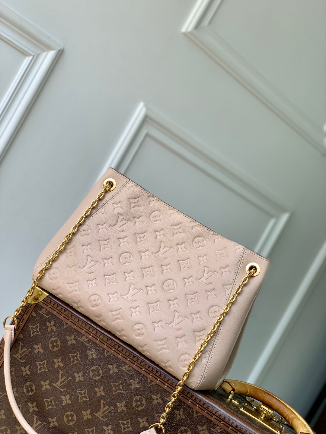 Anytime 34cm Tote Bag Pure Beige Gold Empreinte leather 251568