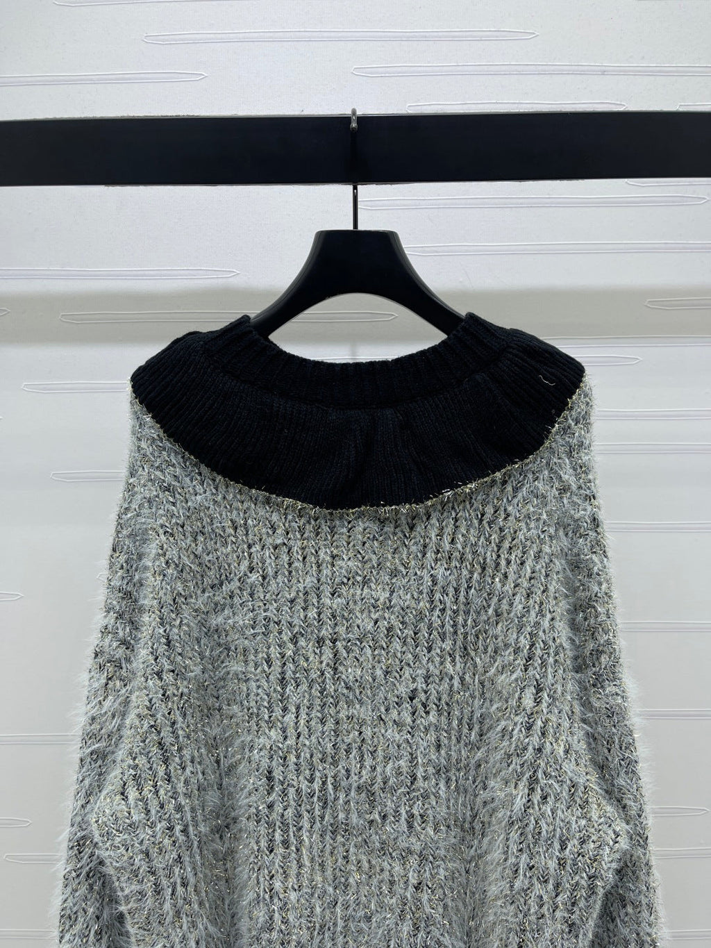 Chanel 2025 Ruffled Collar Shimmering Sweater Gray Black Polyester Wool 319566