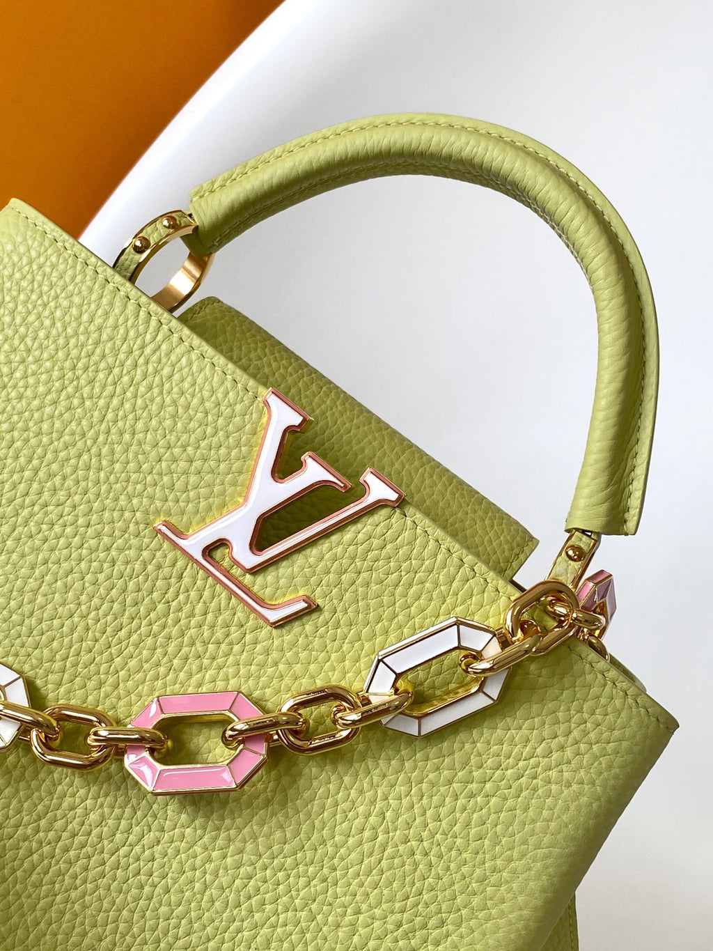 Capucines BB 21cm Bag Yellow Cowhide 251671