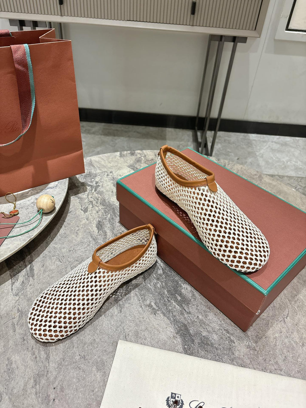 LP hollow knit ballet flats beige  original leather 379024