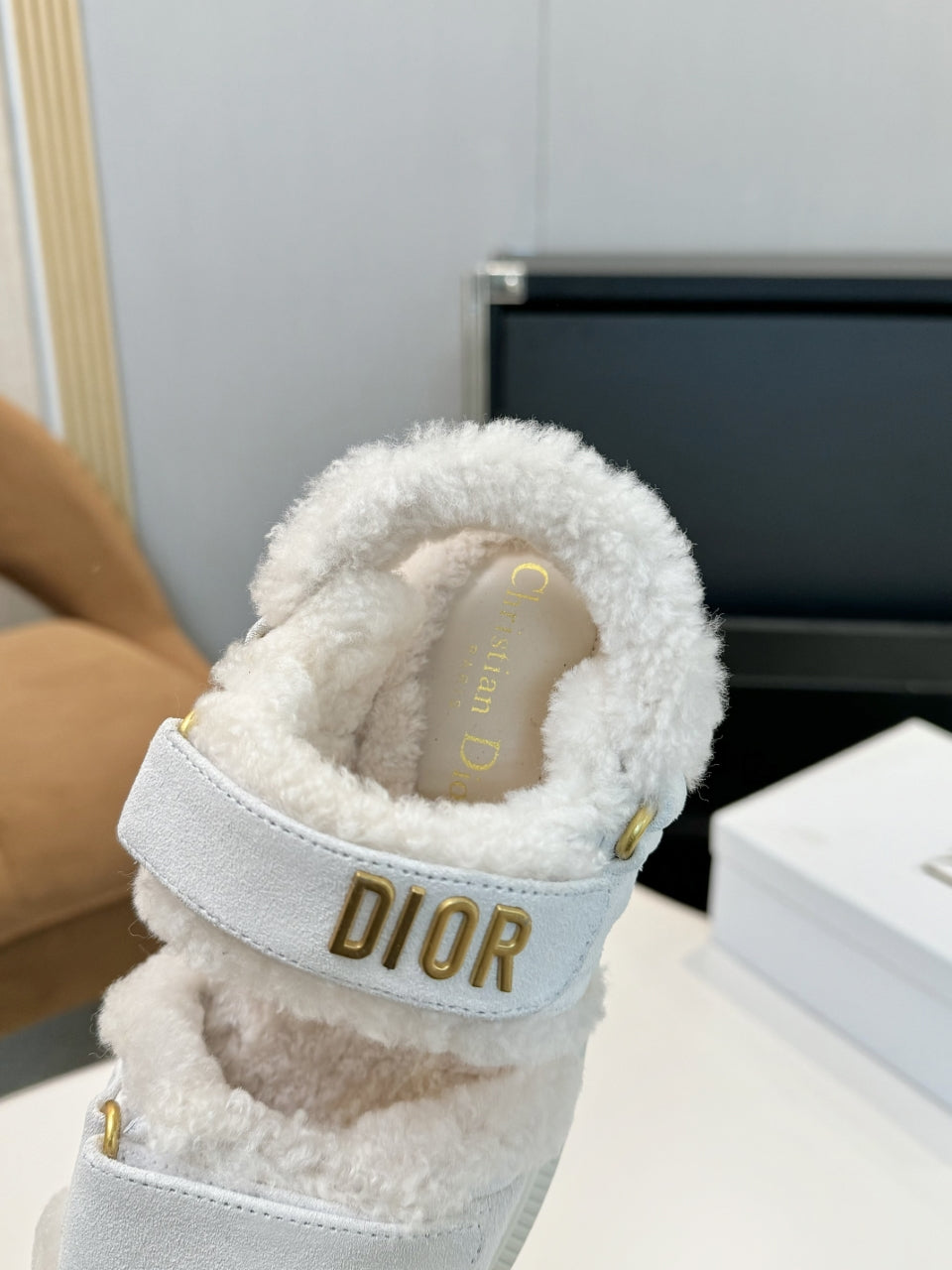 CD Dioract Sandal White Suede Wool 529374