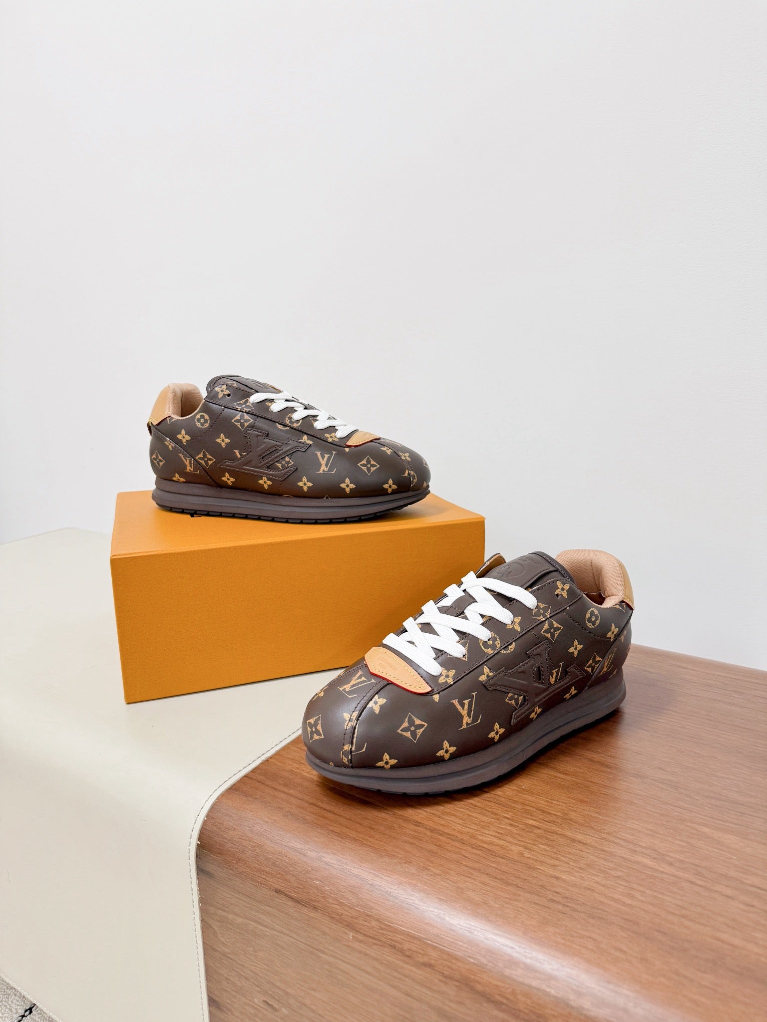 LV 25 Buttersoft Sneaker Brown Cowhide 492877