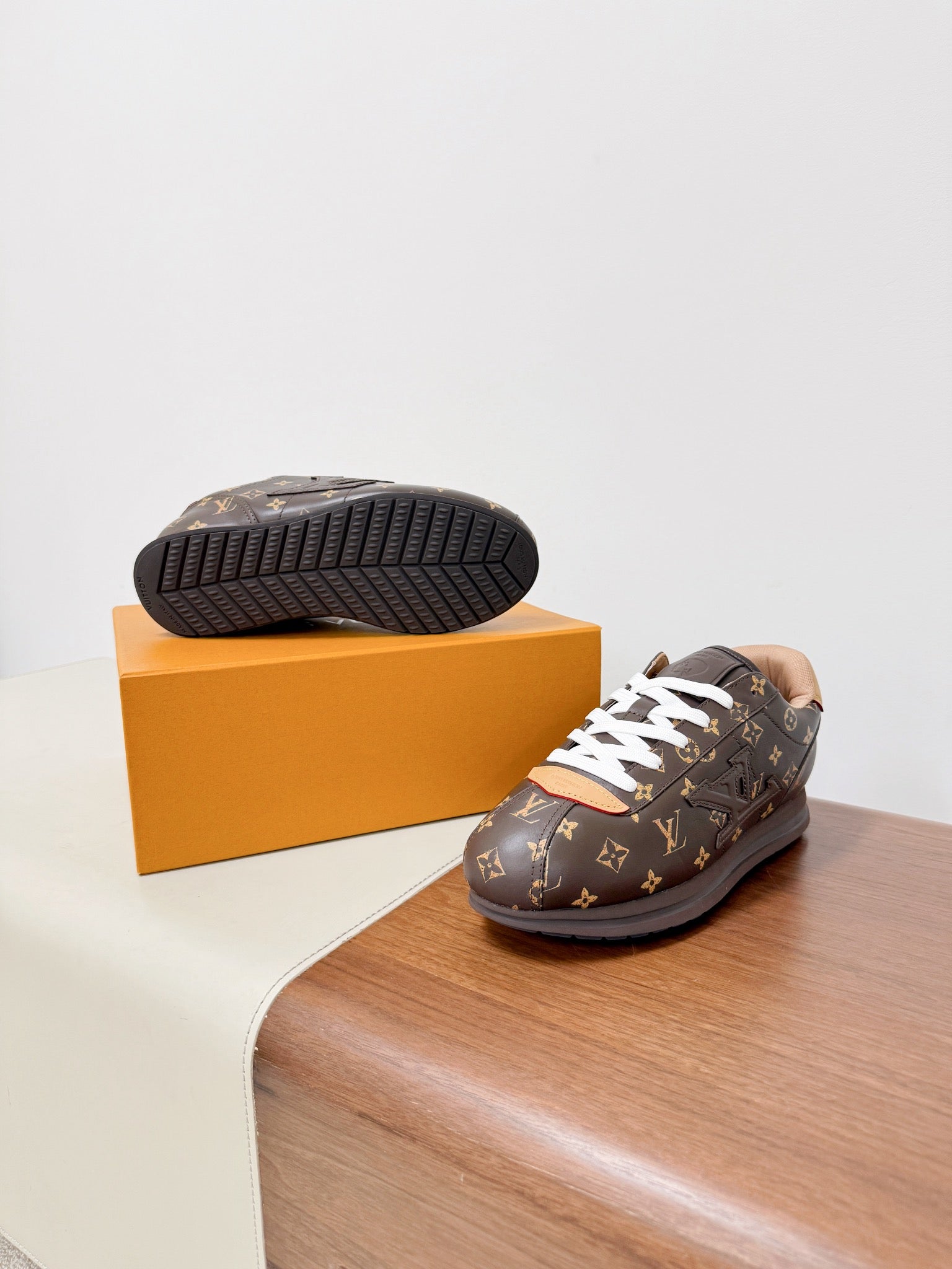 LV 25 Buttersoft Sneaker Brown Cowhide 492877